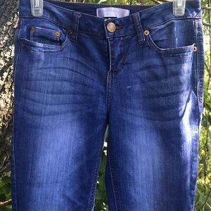 🌼EUC NOBO Capri Jeans